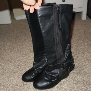 Aldo Black Faux Leather Wedge boots